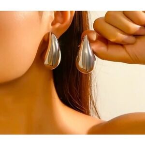 House of Harlow 1960 Silver Tone Large Chunky Teardrop Hoop Earrings